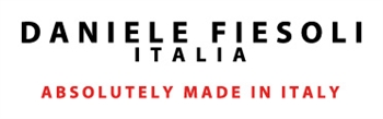 <p>Daniele Fiesoli „Absolutely Made in Italy“ ist die exklusivste Marke der Woolgroup Srl.</p>

<p>Gestartet im Jahr 2000; Das Ziel seines Gründers war es, eine Linie zu schaffen, in der die Leidenschaft, das Wissen und die Fähigkeiten in Strickwaren das perfekte Kleidungsstück für eine Kollektion bilden, die in der Lage ist, Design, Qualität und Preis zu vereinen. Um dieses Konzept zu verstärken, gibt es die Liebe, die Daniele für sein Territorium hat. Tatsächlich wurde die Marke in die Philosophie „Absolutely Made in Italy“ integriert, alle Prozesse und Garne werden in Italien und insbesondere in der Toskana hergestellt, in einem echten Industriegebiet für Strickwaren.</p>

<p>Die Leidenschaft und Liebe aller Mitarbeiter der Woolgroup haben dazu geführt, dass die Marke Daniele Fiesoli in wenigen Jahren zu einem der Hauptakteure der italienischen Modebranche wurde. Daniele Fiesoli wird jetzt von allen zur innovativsten Marke im Panorama der italienischen Strickmode erklärt.</p>

<p>Die geleistete gute Arbeit hat die Kollektion von einem einfachen Strickkollektionskonzept zu einer „Total-Look-Kollektion“ mit schmaler Passform und zeitgemäßen Formen je nach Saison entwickelt: T-Shirts mit exklusiven „handmade“-Drucken, lässige und informelle Blazer , jung Hemden, Chinos und Five Pockets, weicher Strick und sogar kostbare Schals und Mützen, alles Stück für Stück für eine perfekte manuelle Kombination hergestellt.</p>
