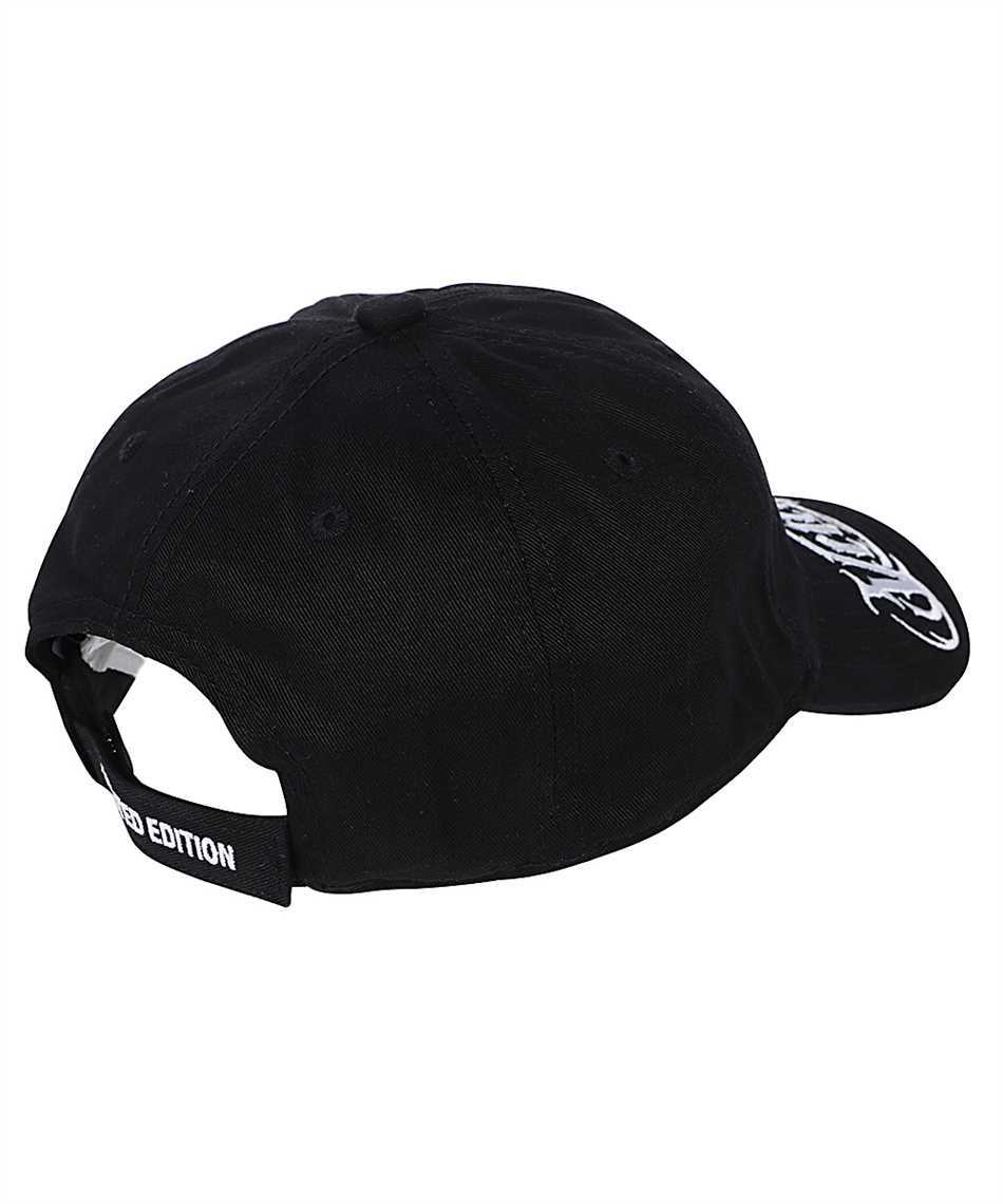 Vetements UA65CA180B METAL LOGO Čiapka 2