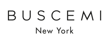 <p>Die Marke trägt den Namen ihres Gründers und Kreativdirektors Jon Buscemi, dessen DNA in der New Yorker Streetstyle-Kultur verwurzelt ist, in der Welt des Skateboardens und der Musik, die für den Designer schon immer eine Quelle der Inspiration waren. Das Unternehmen wurde als Accessoire-Marke gegründet und profiliert sich am Markt als Benchmark für Luxus-Sneaker, die internationale Stars wie P. Diddy, Quincy Jones oder Justin Bieber ansprechen. 2019 debütiert die Marke mit ihrer Prêt-à-porter-Kollektion und erweist sich als voll gerüstet für ihre Entwicklung aus dem Accessoires-Segment.<br />
Die erste Prêt-à-porter-Kollektion von Buscemi, inspiriert vom Big Apple, wurde im Januar 2019 vorgestellt. Sie lässt sich von der Hip-Hop-Musik der 80er und 90er Jahre inspirieren, was sich in ihren einzigartigen, mit Handstickerei verzierten Stücken zeigt. Ikonische Elemente wie Vintage-Denim, Arbeitskleidung, Militär- und Sportbekleidung machen die grundlegenden Looks der Marke aus. Zu den Schlüsselstücken gehören Arbeitsjacken und -mäntel, die mit besonderer Liebe zum Detail aus japanischen Stoffen gefertigt werden.</p>
