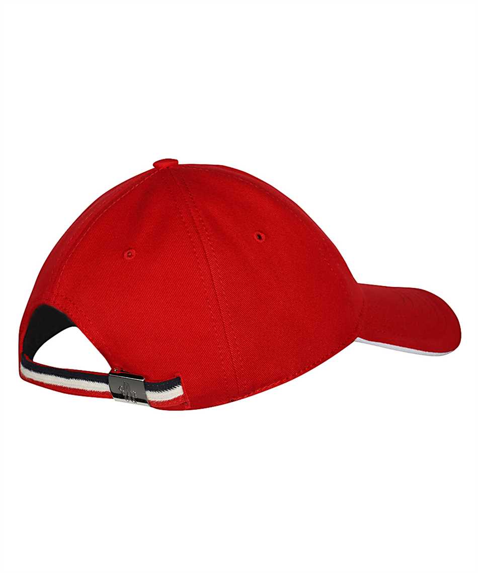 Moncler 3B707.00 V0090 Cappello Rosso
