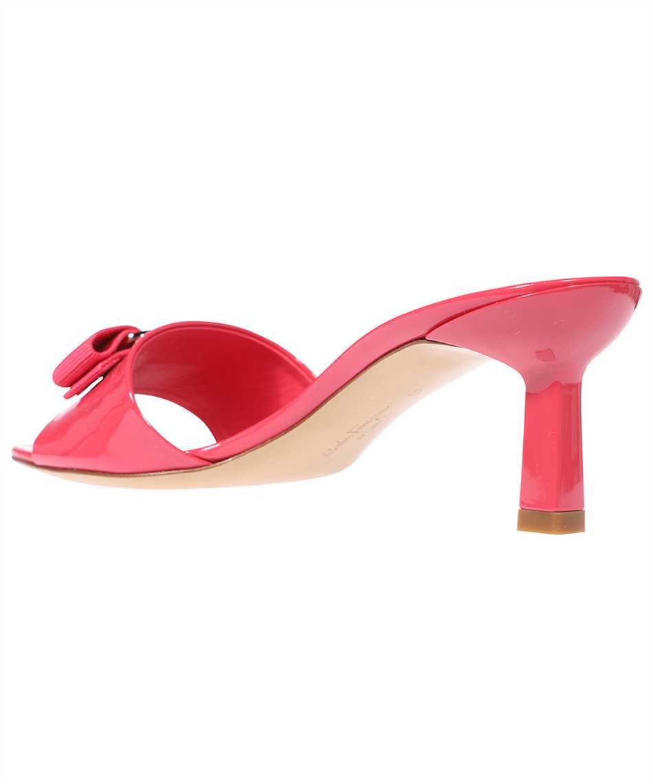 Salvatore Ferragamo 01E562 GLO Sandalen 3