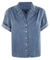 Blau